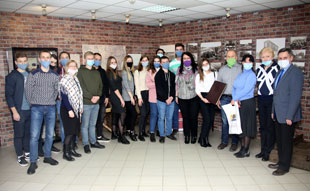Выставку в зале имени Н. Нужина, открытую ТГК-2, посетили  студенты и преподаватели Ивановского энергетического университета